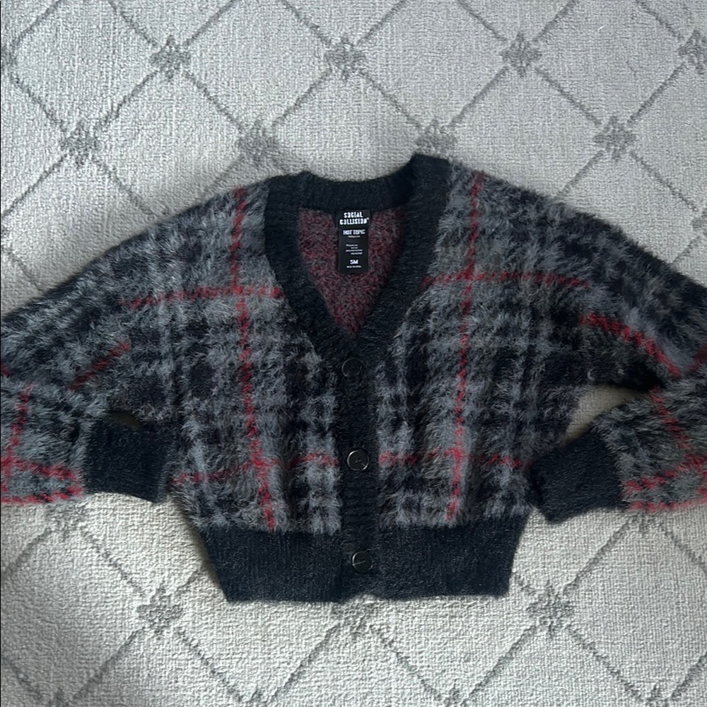 Social Collision by Hot TopicPlaid Fuzzy Knit Crop Cardigan Sweater